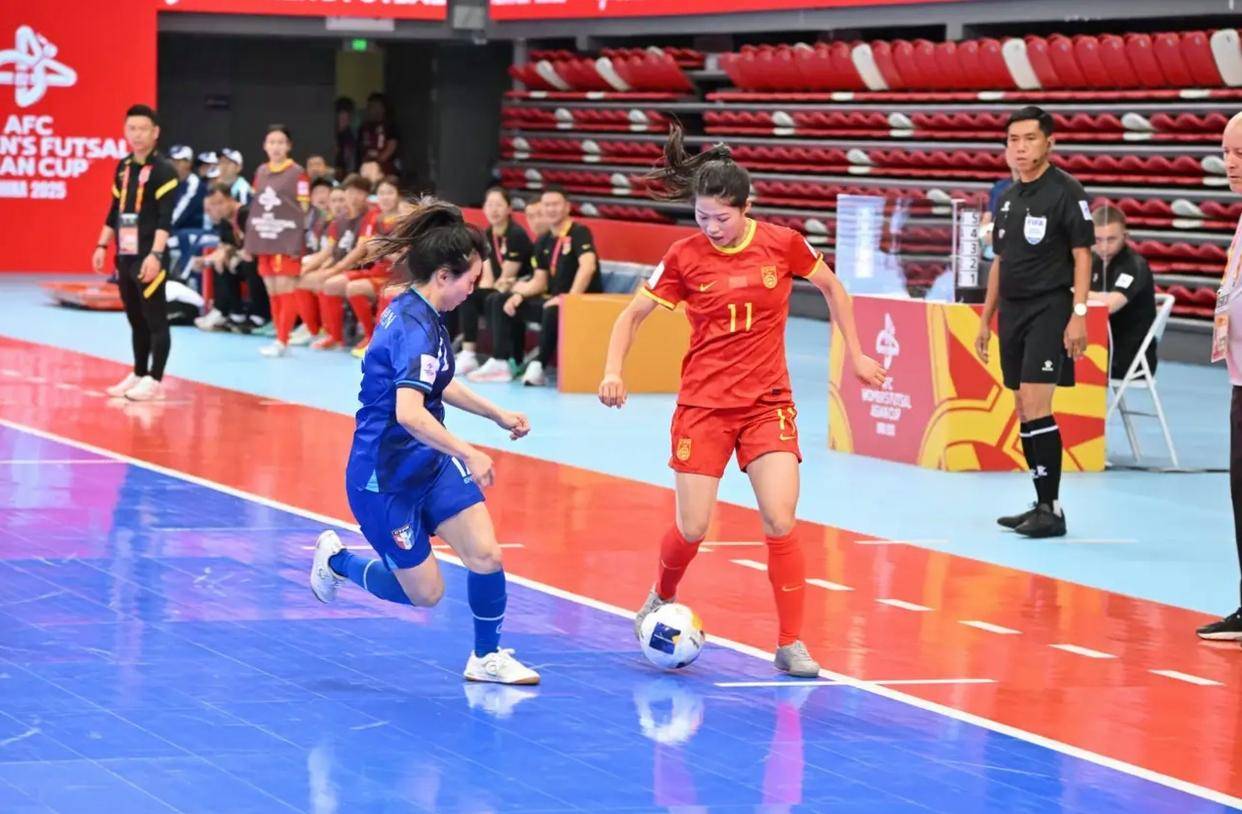 国内球队联袂奋进，争相亚洲杯冠亚军奋勇拼搏的简单介绍