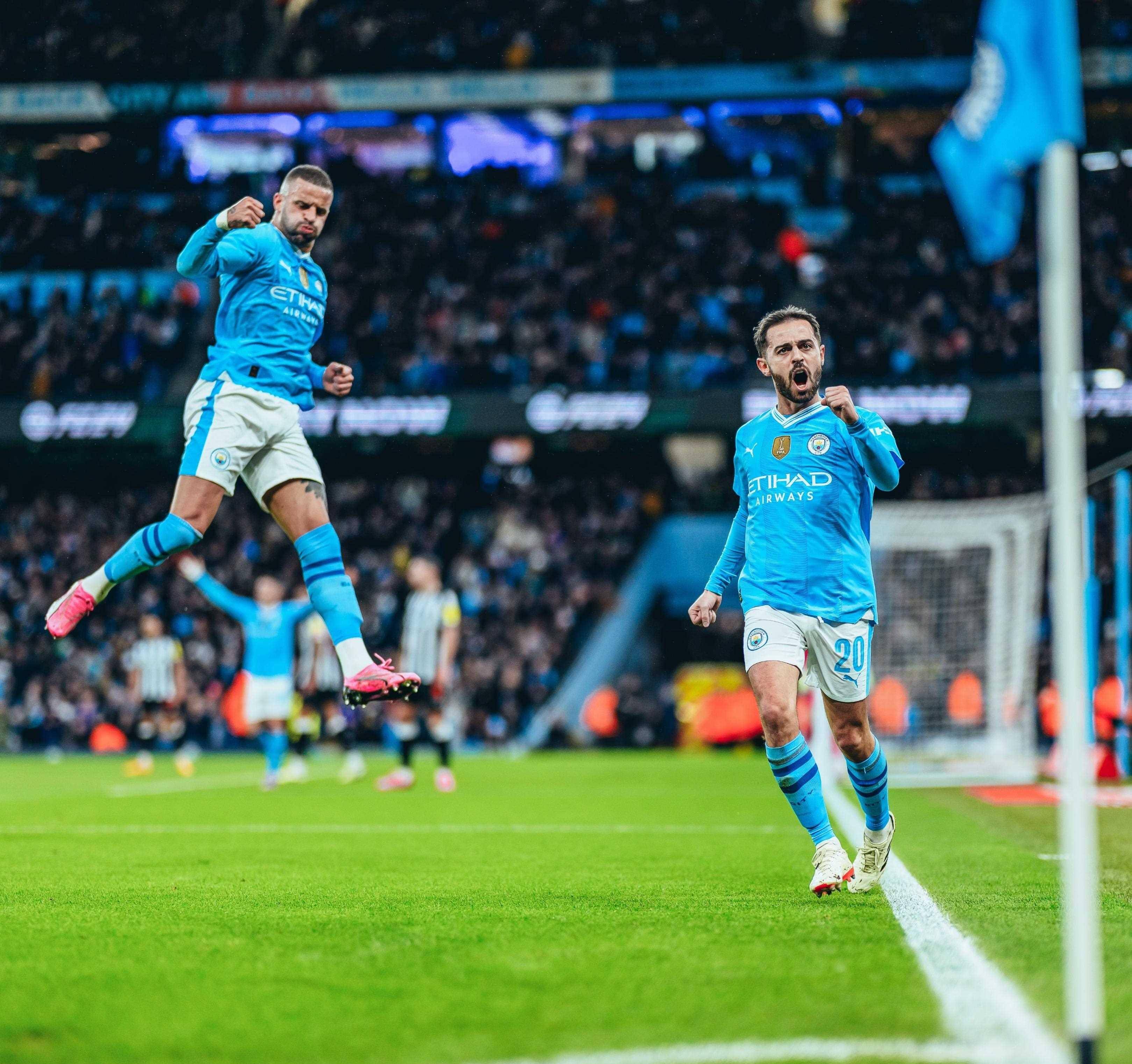 包含凯恩连续十二场比赛得分超过突破纪录，公牛挑战极限！的词条